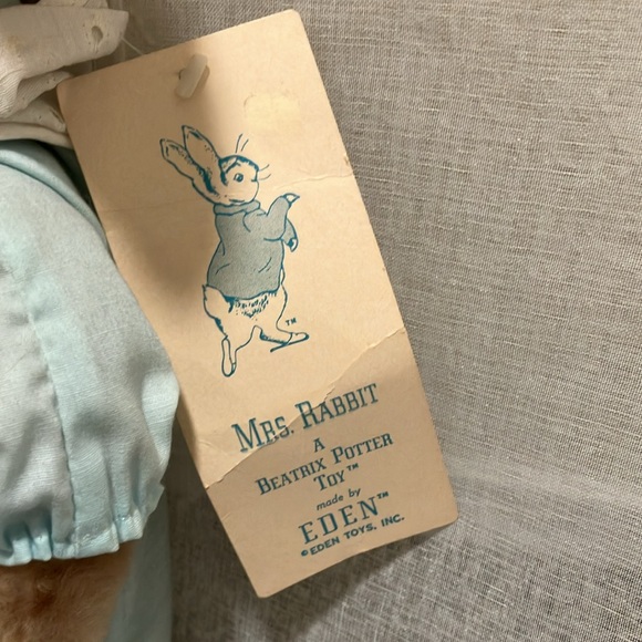 Vintage Peter Rabbit Soft Toy - Mrs Rabbit - Picture 2 of 2
